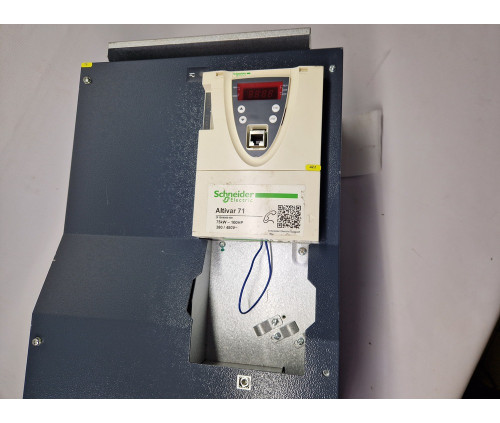 Частотний перетворювач Schneider Electric Altivar 71 75квт 380В, б/в