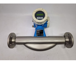 Масовий (коріолісовий) витратомір DN40 Endress+Hauser Promass 80F40 DN40, б/в
