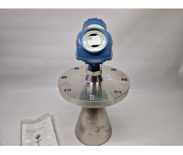 Радарний рівеньмер Rosemount 5401