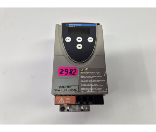 Частотний перетворювач Schneider Electric Altivar 11 ATV11HU12M2E, 0.55 кВт, 220В, б/в